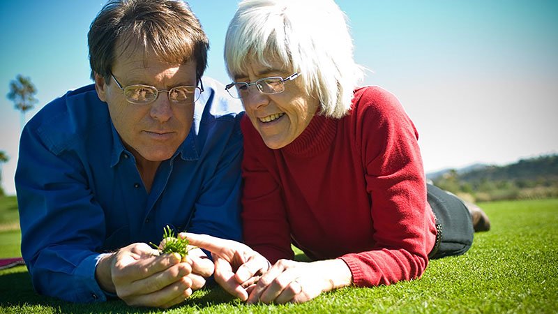 100324 wendy and larry 2.jpg