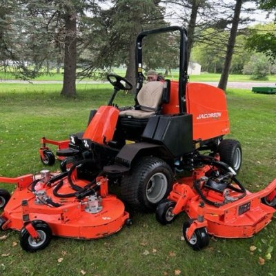  2015 Jacobsen R311-T  913 Hours !!