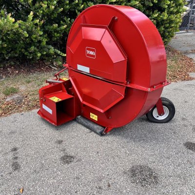   Toro 600 3 pt blower