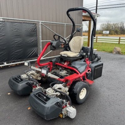  2011 Toro 3420 Greensmaster diesel with electric reels