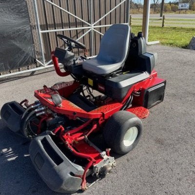  2004 Toro 3250D