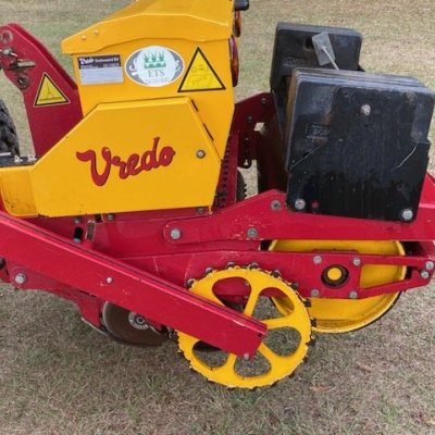  2018 Verado Slit Seeder