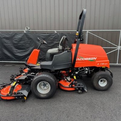  2015 Jacobsen AR 522