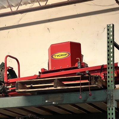   Toro Tycrop Conveyor