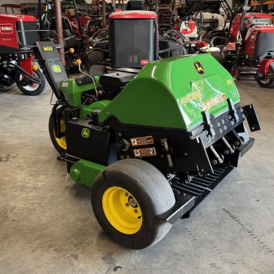  2020 John Deere Aercore 800