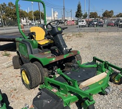  2011 JOHN DEERE 1445
