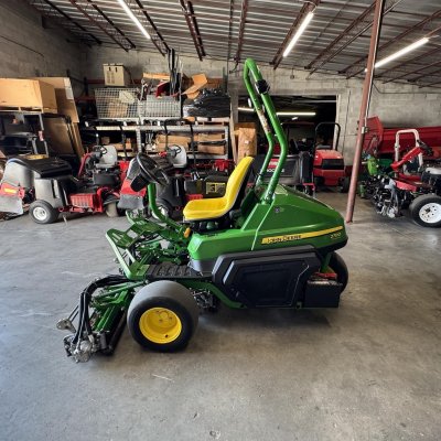  2019 John Deere 2700