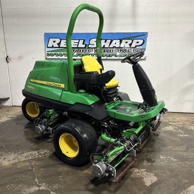  2015 John Deere 8000A