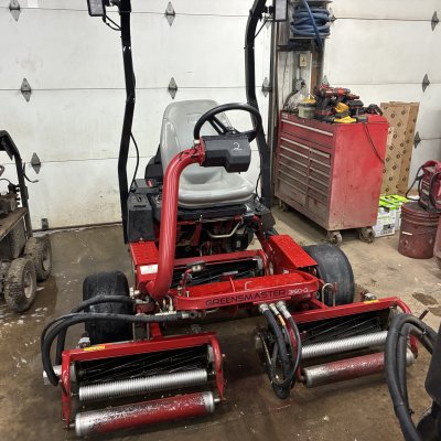  2017 Toro greensmower 3150Q