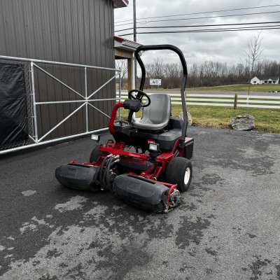  2013 Toro Greensmaster 3250D
