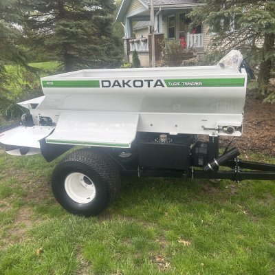  2022 Dakota 440