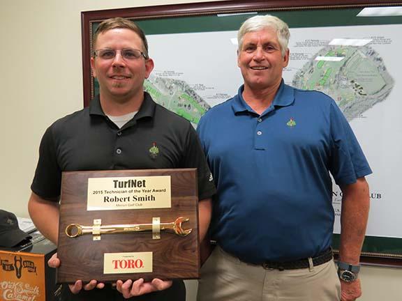 2015 Golden Wrench winner Robert Smith (left) and Matt Shaffer of Merion Golf Club.