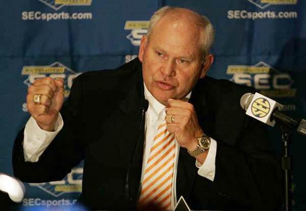 Former University of Tennessee football coach Phillip Fulmer will be the keynote speaker at the 2016 Tennessee Turfgrass Association Conference and Show.