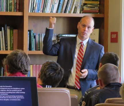 Eric Greytok reminds his audience that employers hire a superintendent for his management and agronomic expertise.
