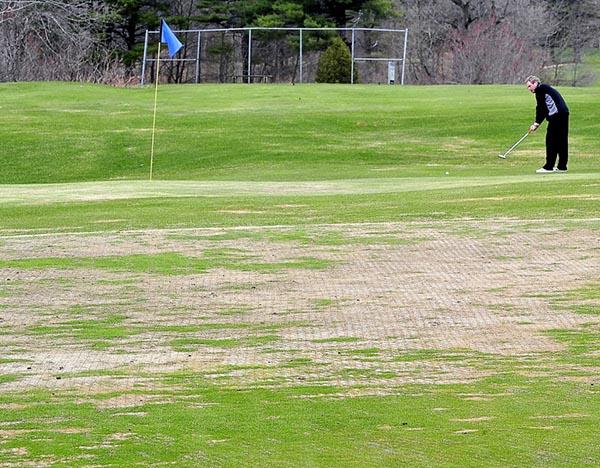 Nearly a dozen courses in the Myrtle Beach area have closed or soon will to repair Bermudagrass greens, and the list might grow even longer.