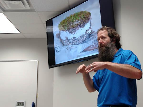Phil Harmon discusses the importance of correctly diagnosing turfgrass pathogens.